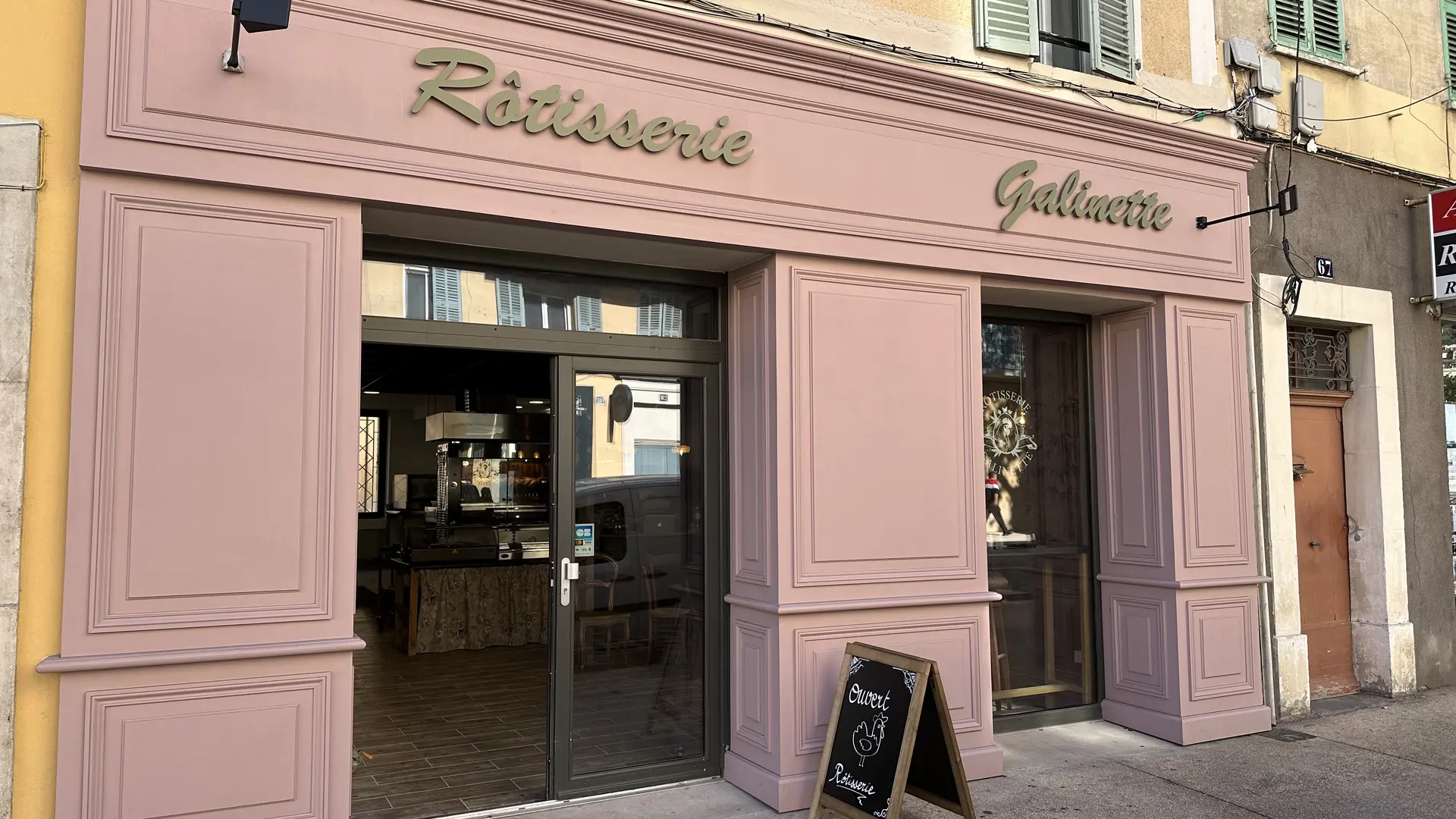 Rôtisserie Galinette - Av Alphonse Denis à Hyères