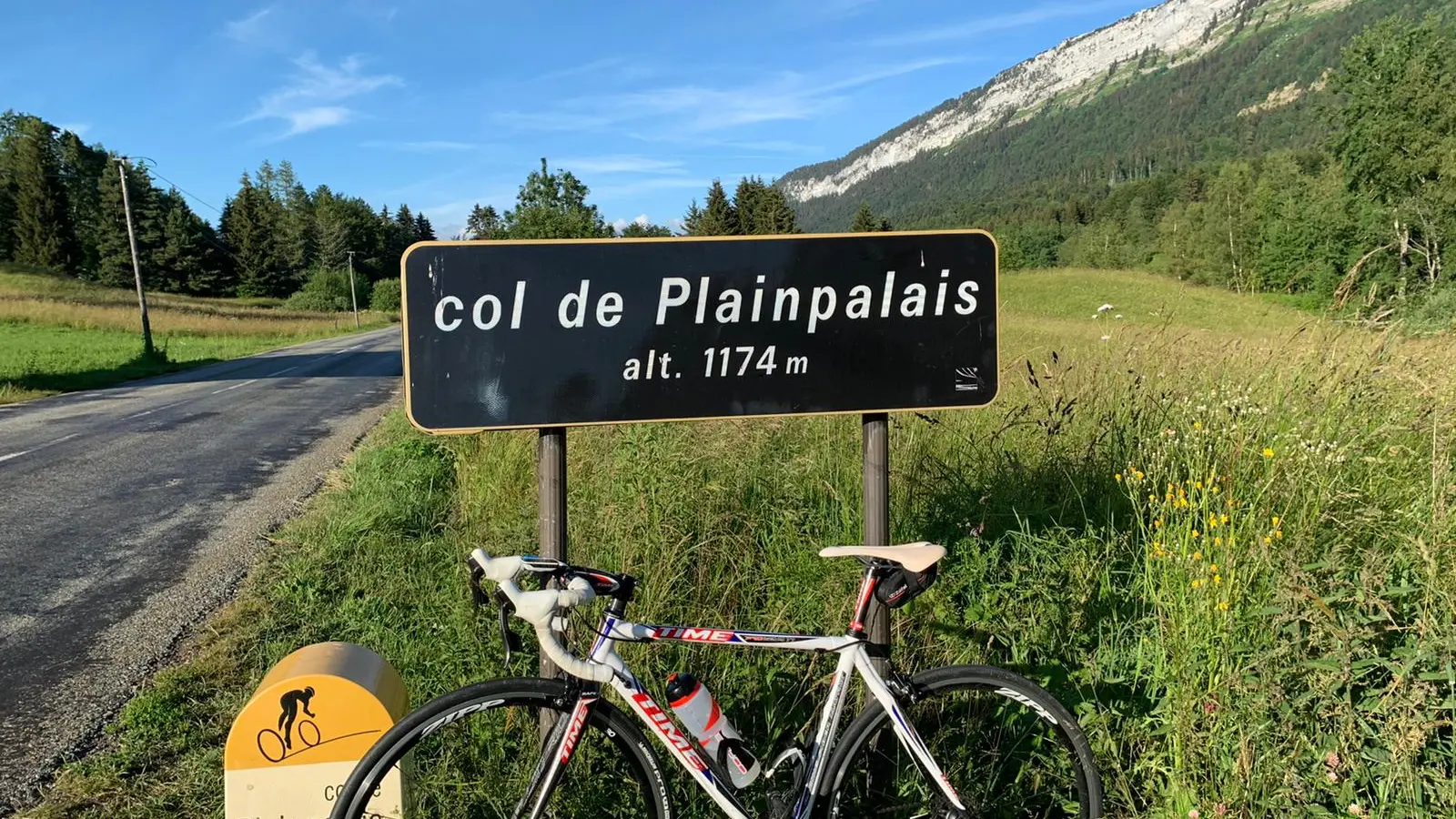 Arrivée au col de Plainplais