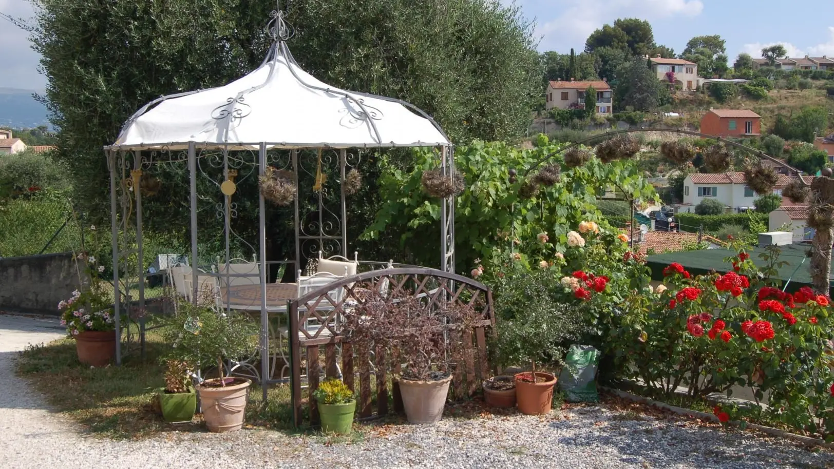 La Colline aux Oiseaux-Tonnelle-Cagnes sur Mer-Gîtes de France Alpes-Maritimes