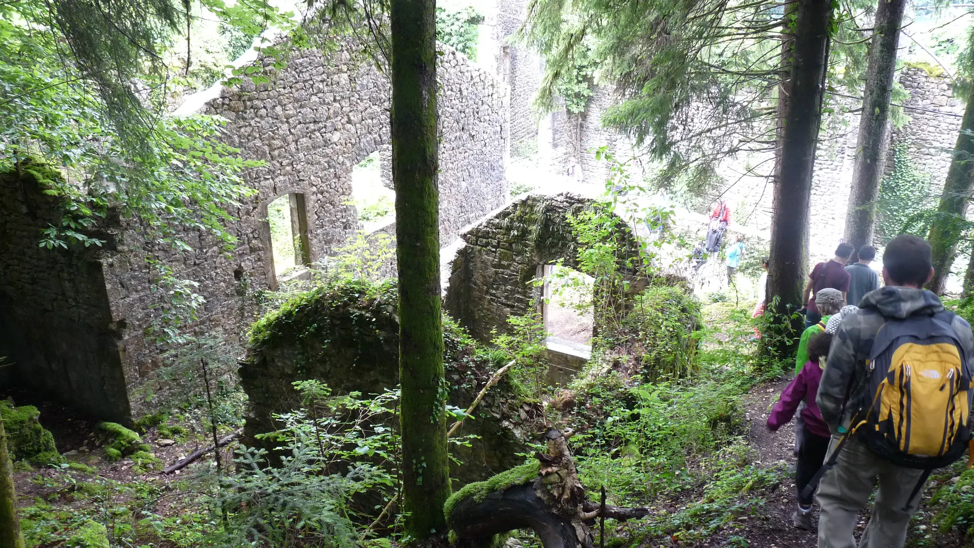 Vers la réserve d'eau