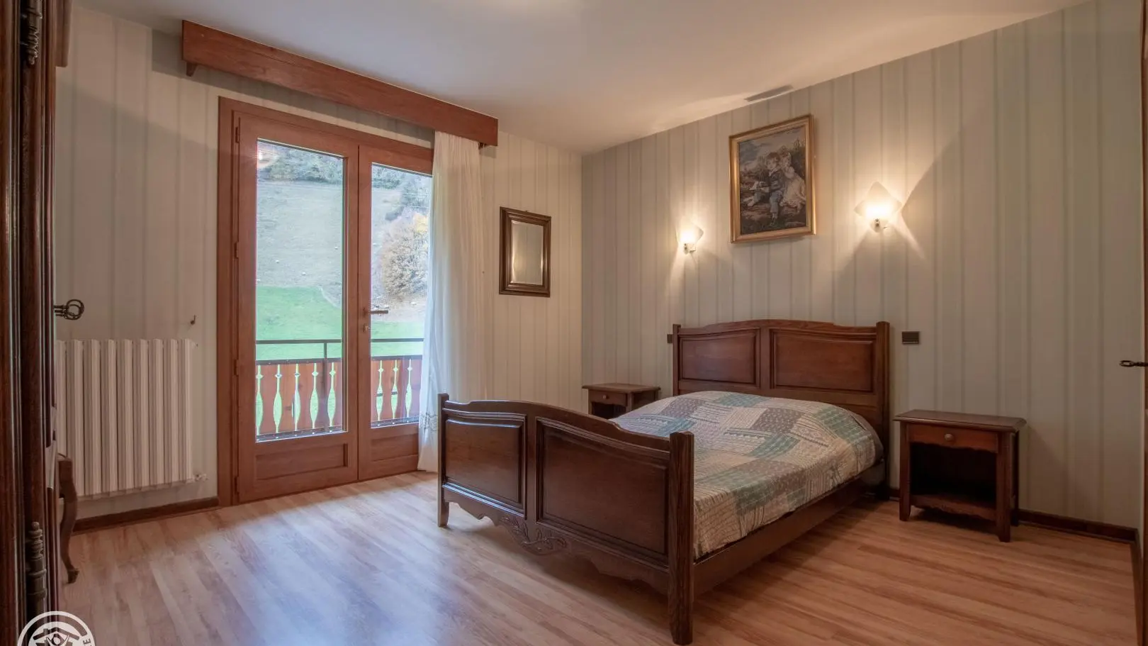 Chambre 1.
1 lit 140.