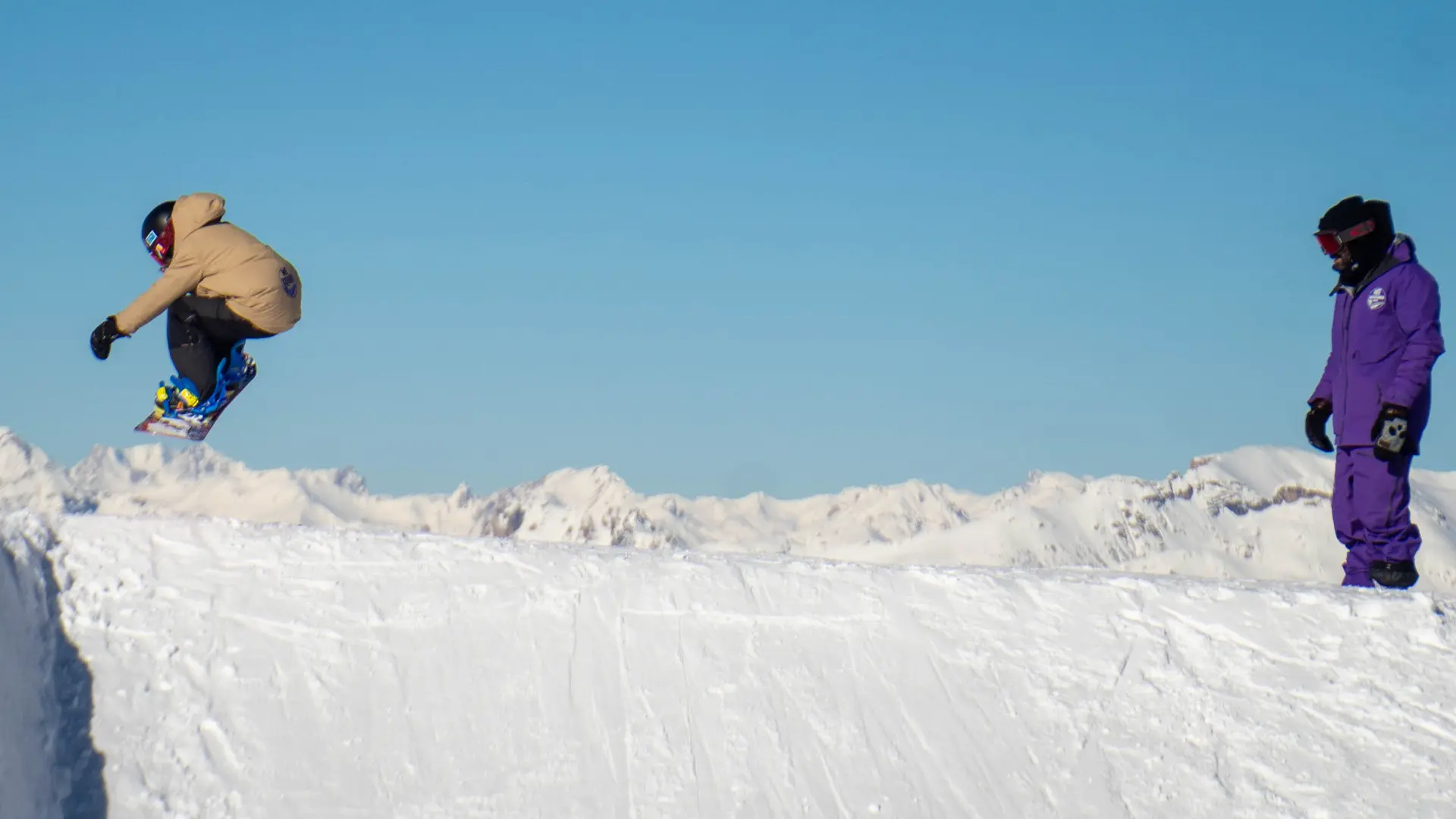 We Snowboard School