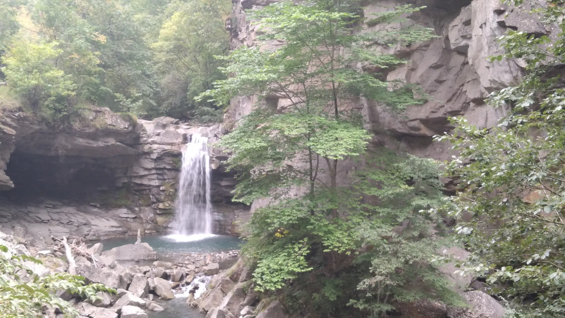 Cascade_saut_de_la_pie_Auzet