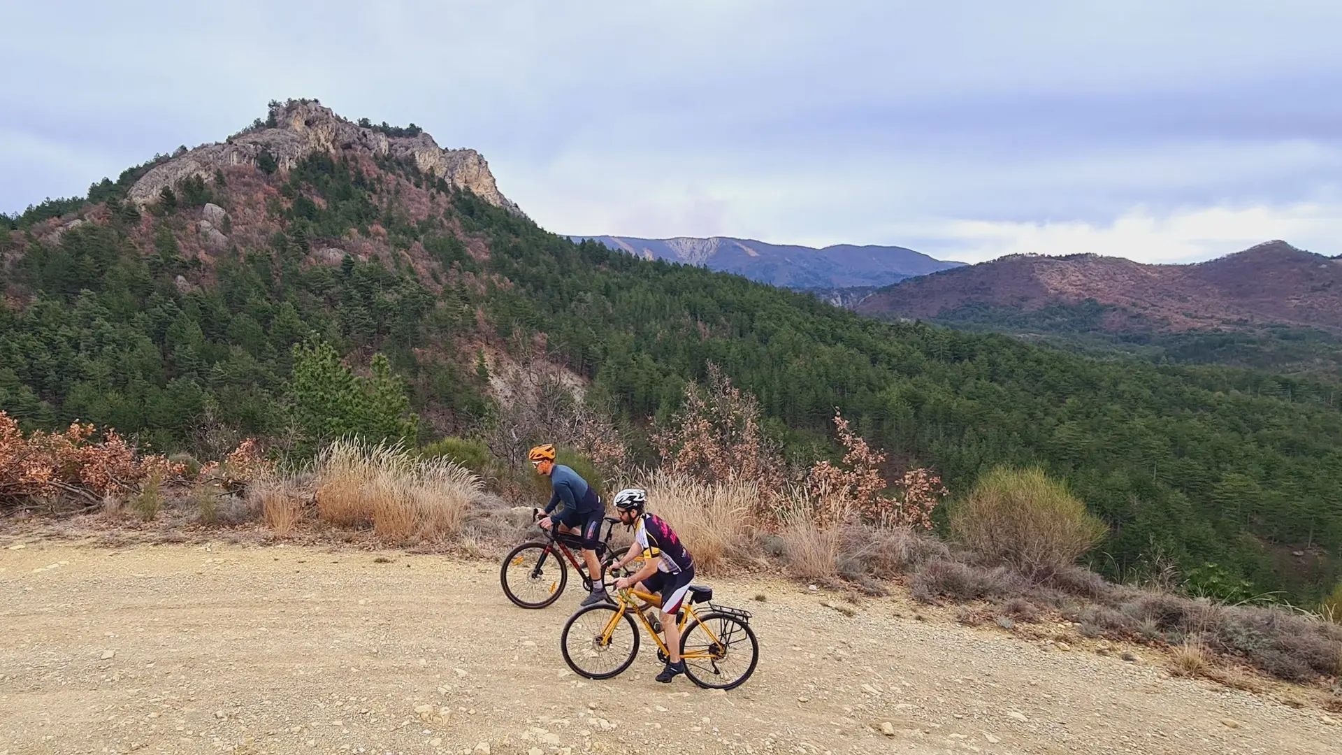 Piste grimpante à proximité du Vançon