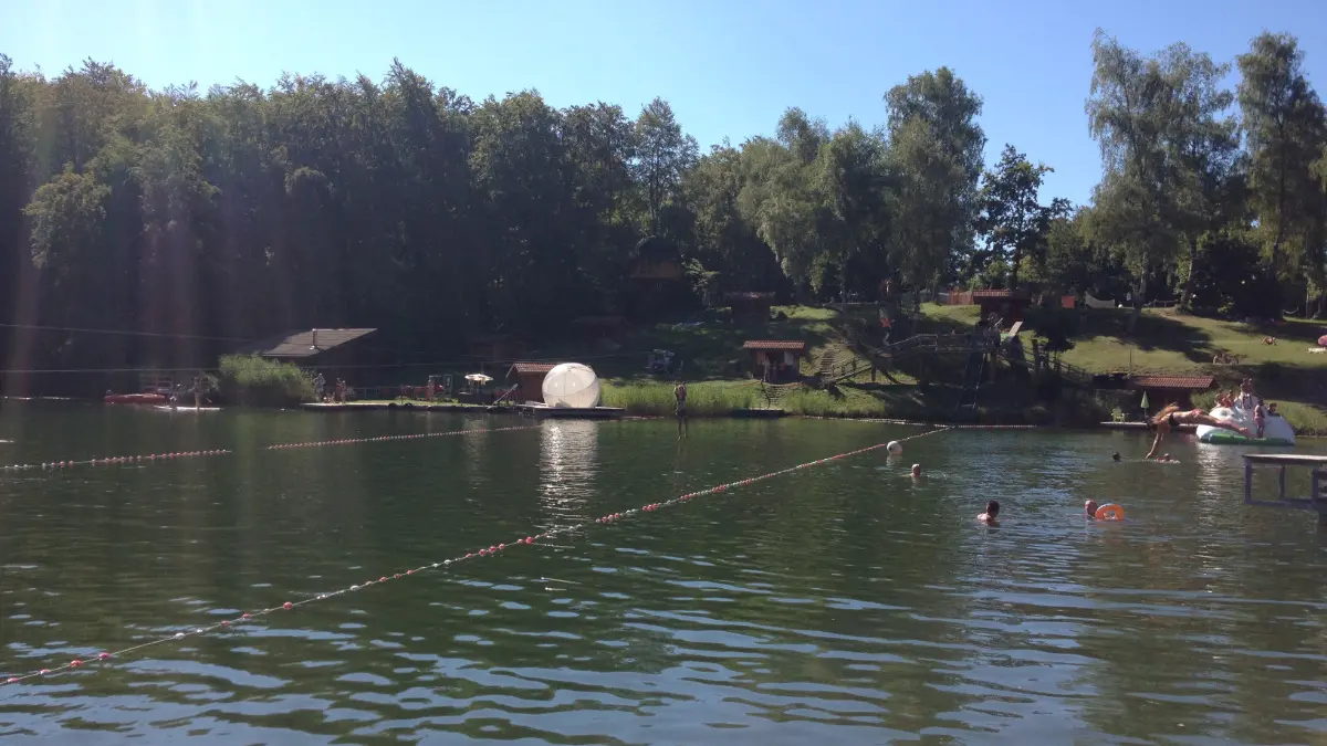 Lac de la Beunaz à 200 m