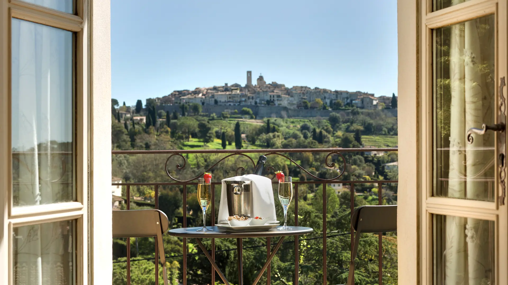 Hôtel La Grande Bastide