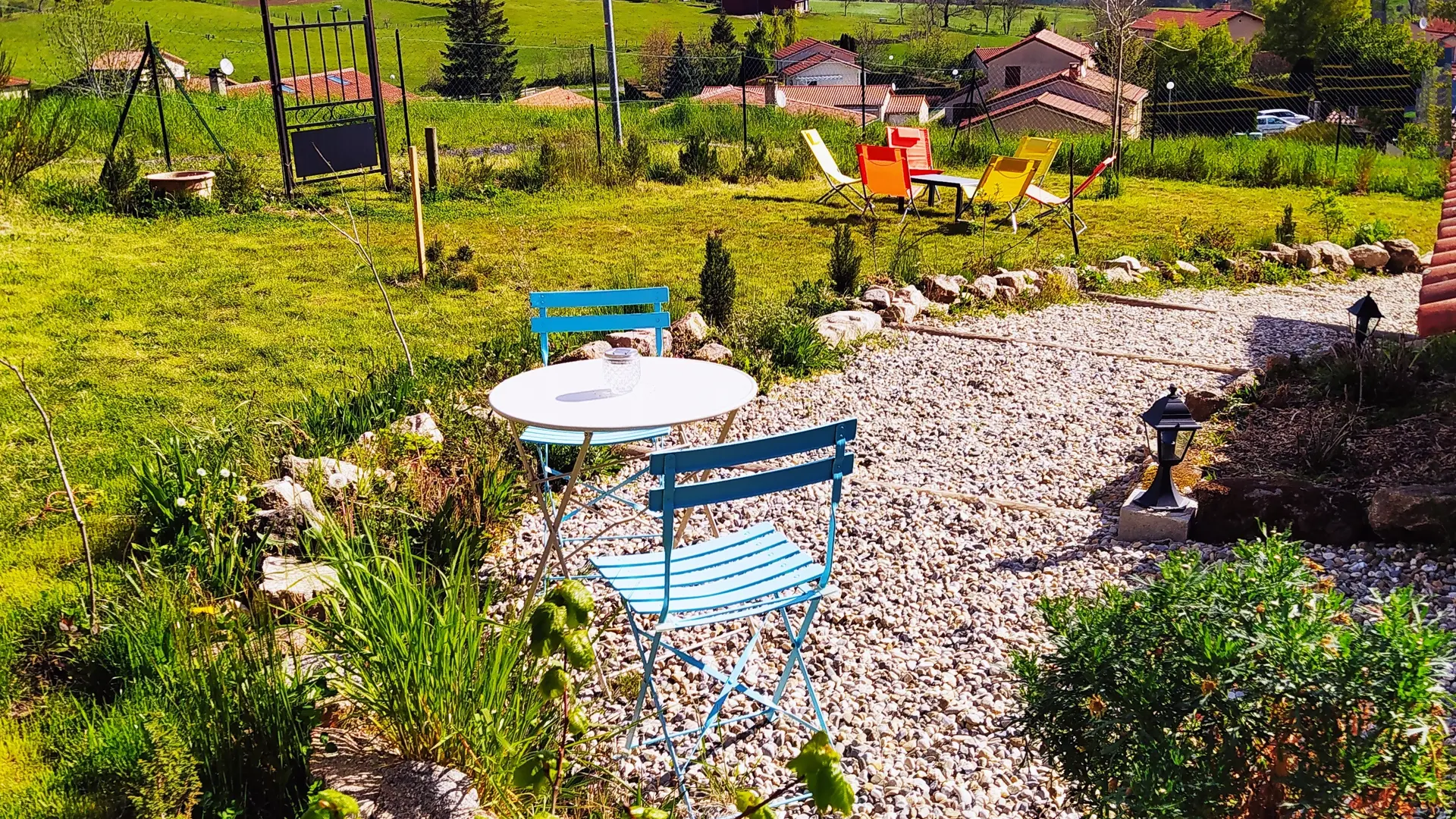 La Bâtisse aux Lanternes - Gîtes de Charme à St Bonnet le Château (42)