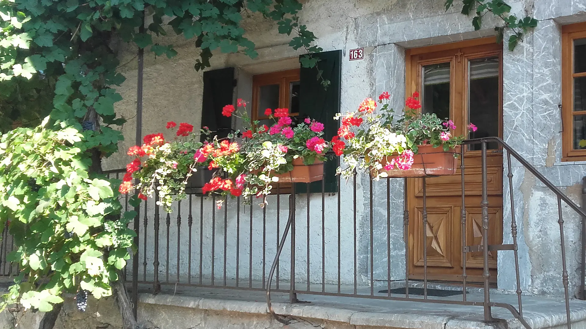 Façade