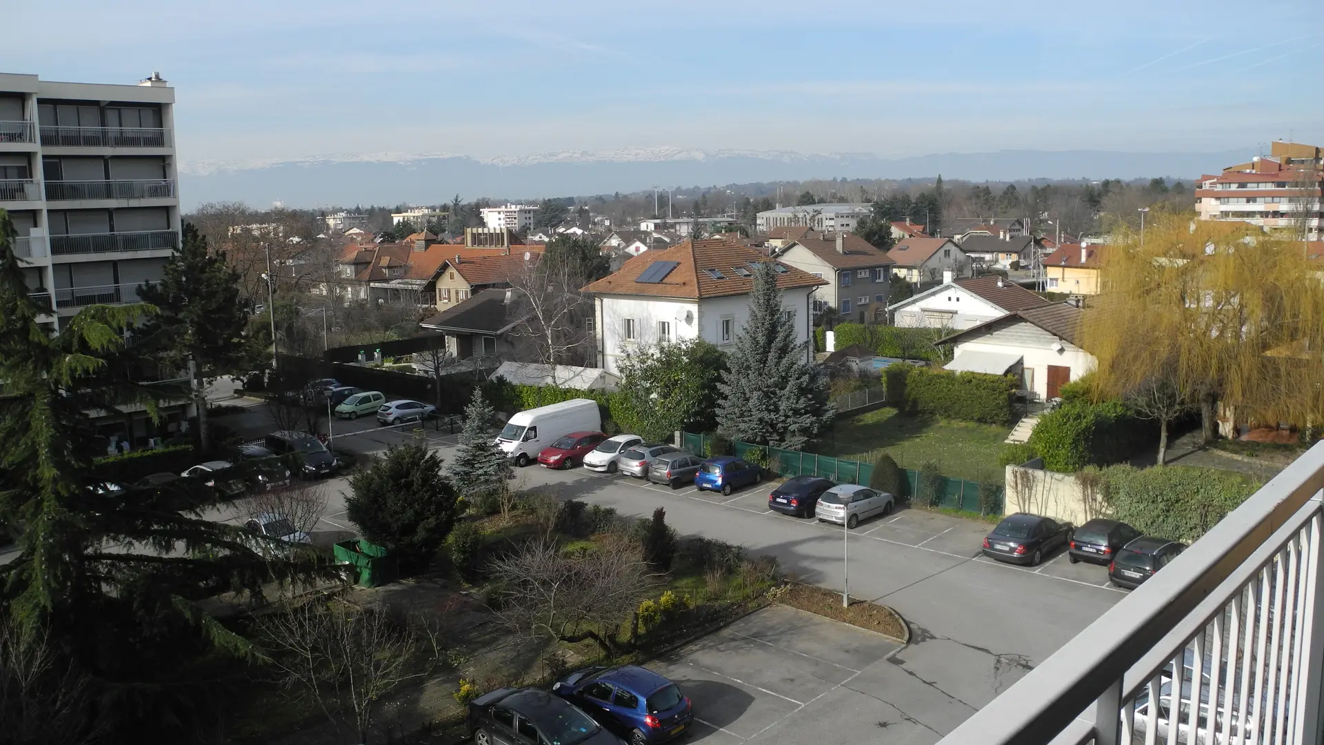 Vue dégagée depuis le balcon