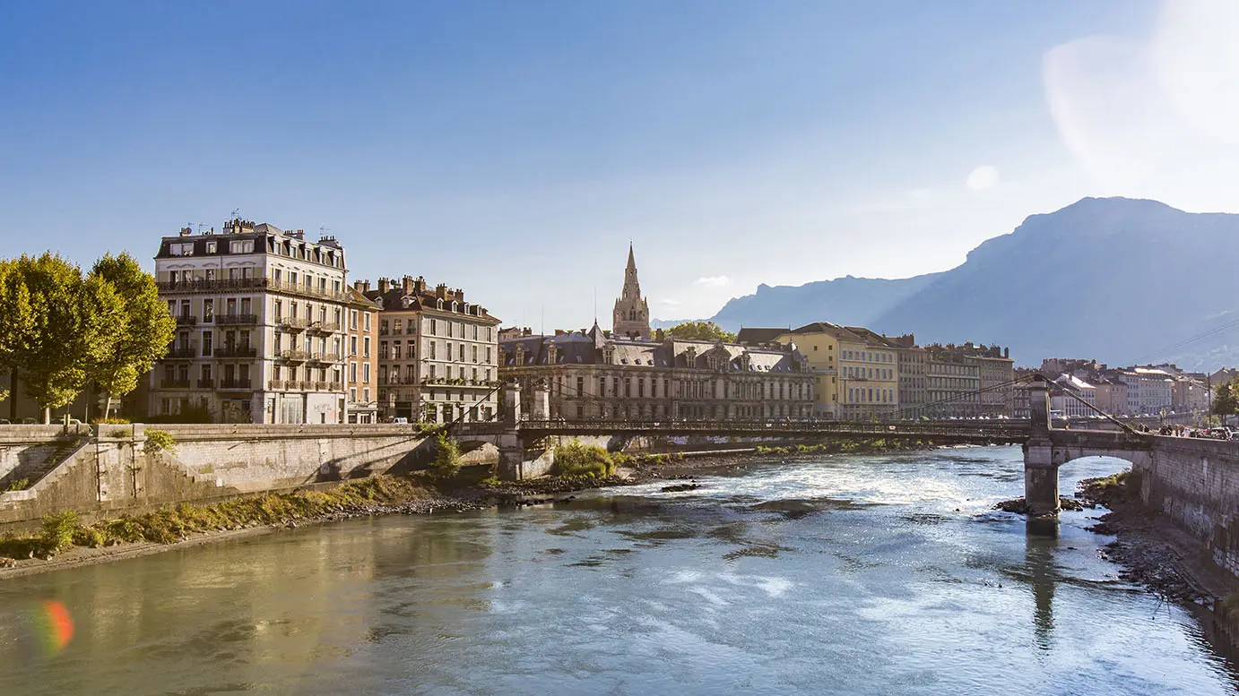 Quais de Grenoble