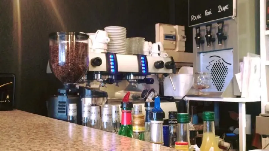 Café Bar Restaurant