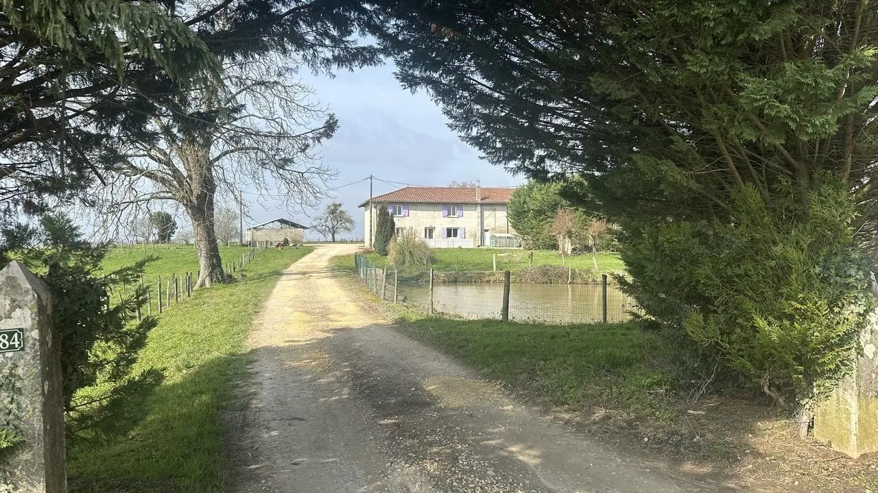Entrée du domaine