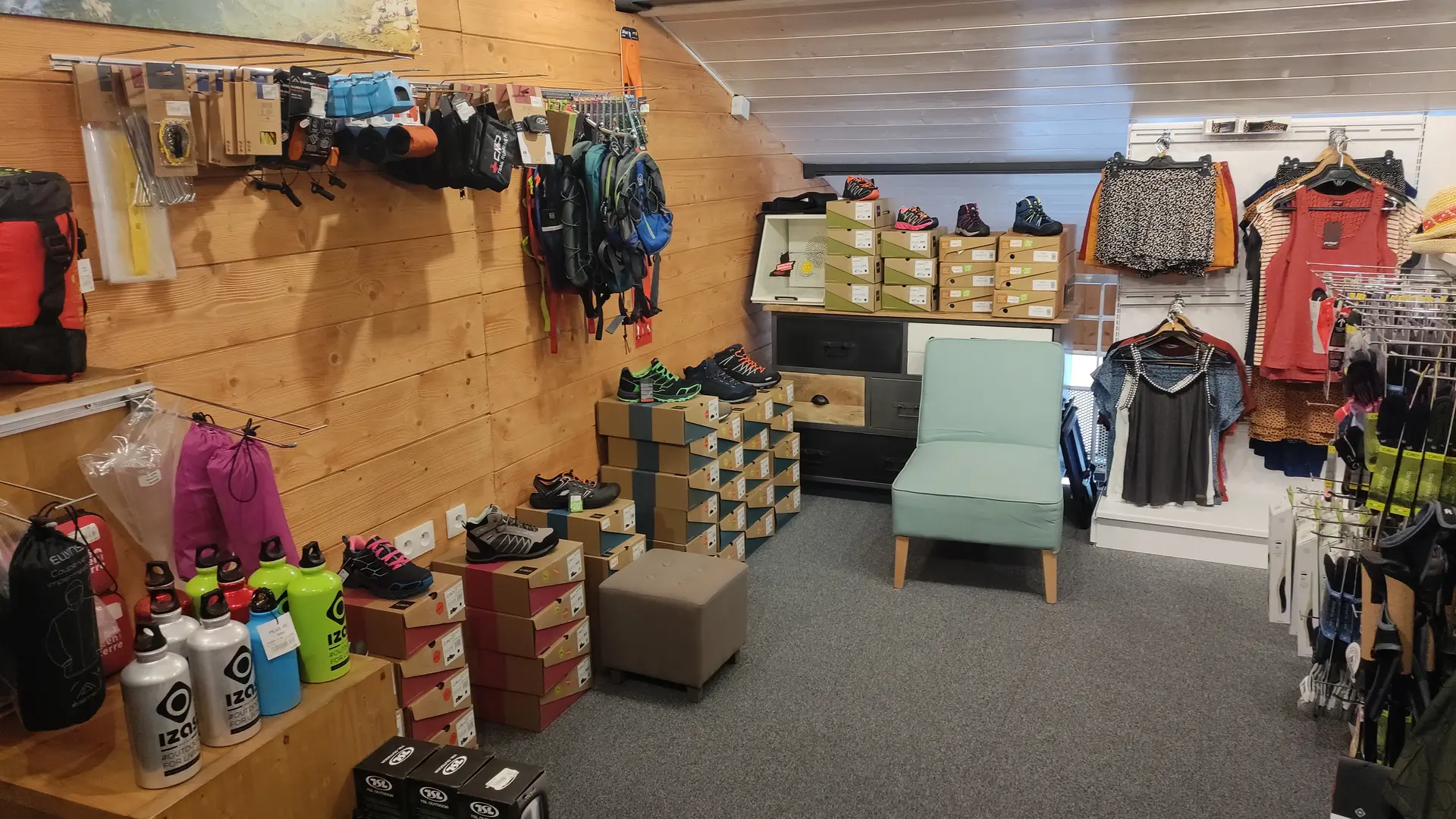 Vente d'articles de montagne
