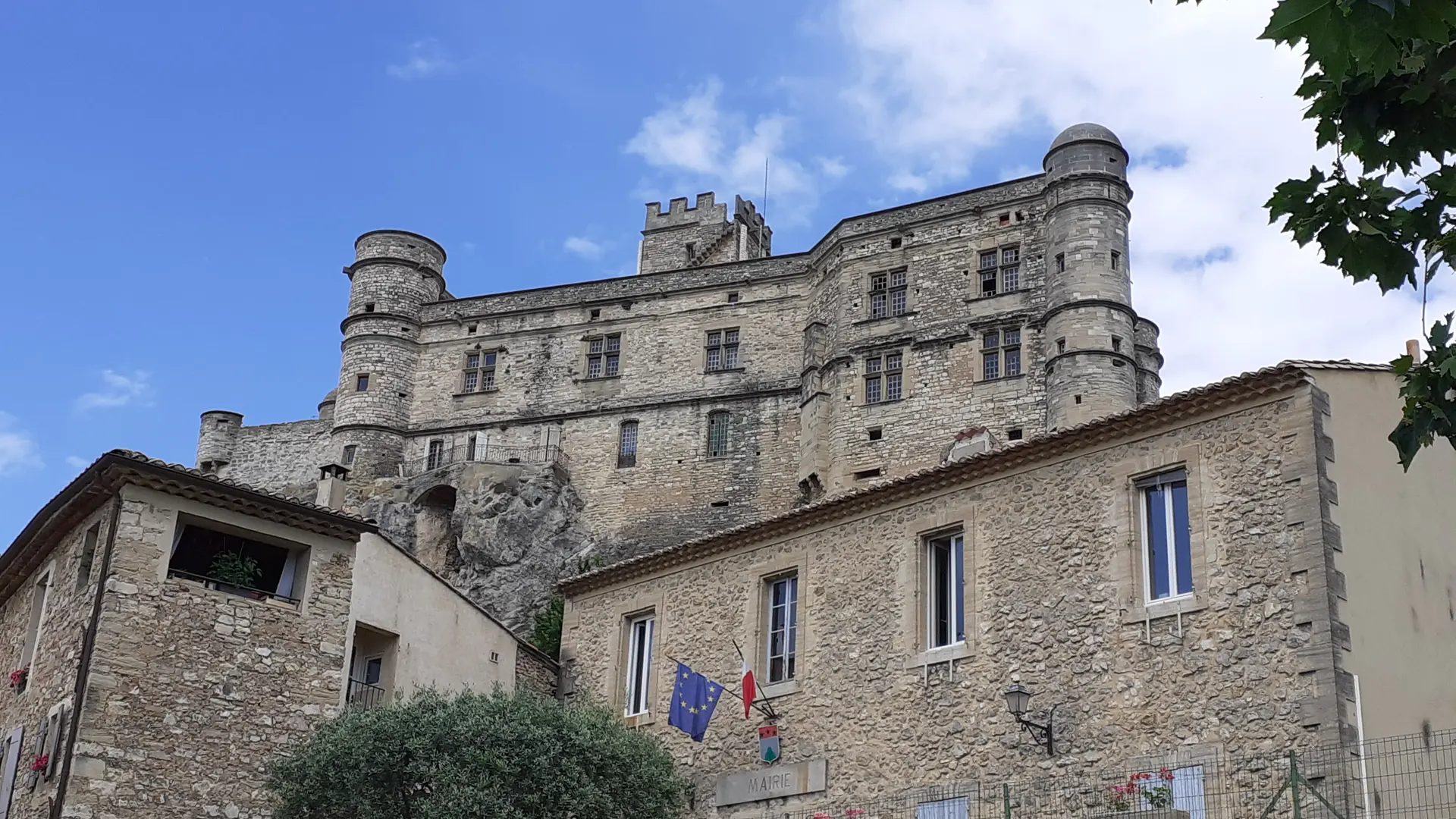 Le château du Barroux