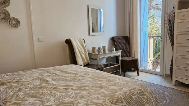 Gîte l'EnVie de Calme- Chambre-Gîte de France Alpes-Maritimes