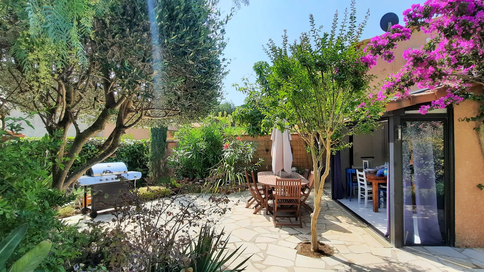 Le jardin et ses terrasses
