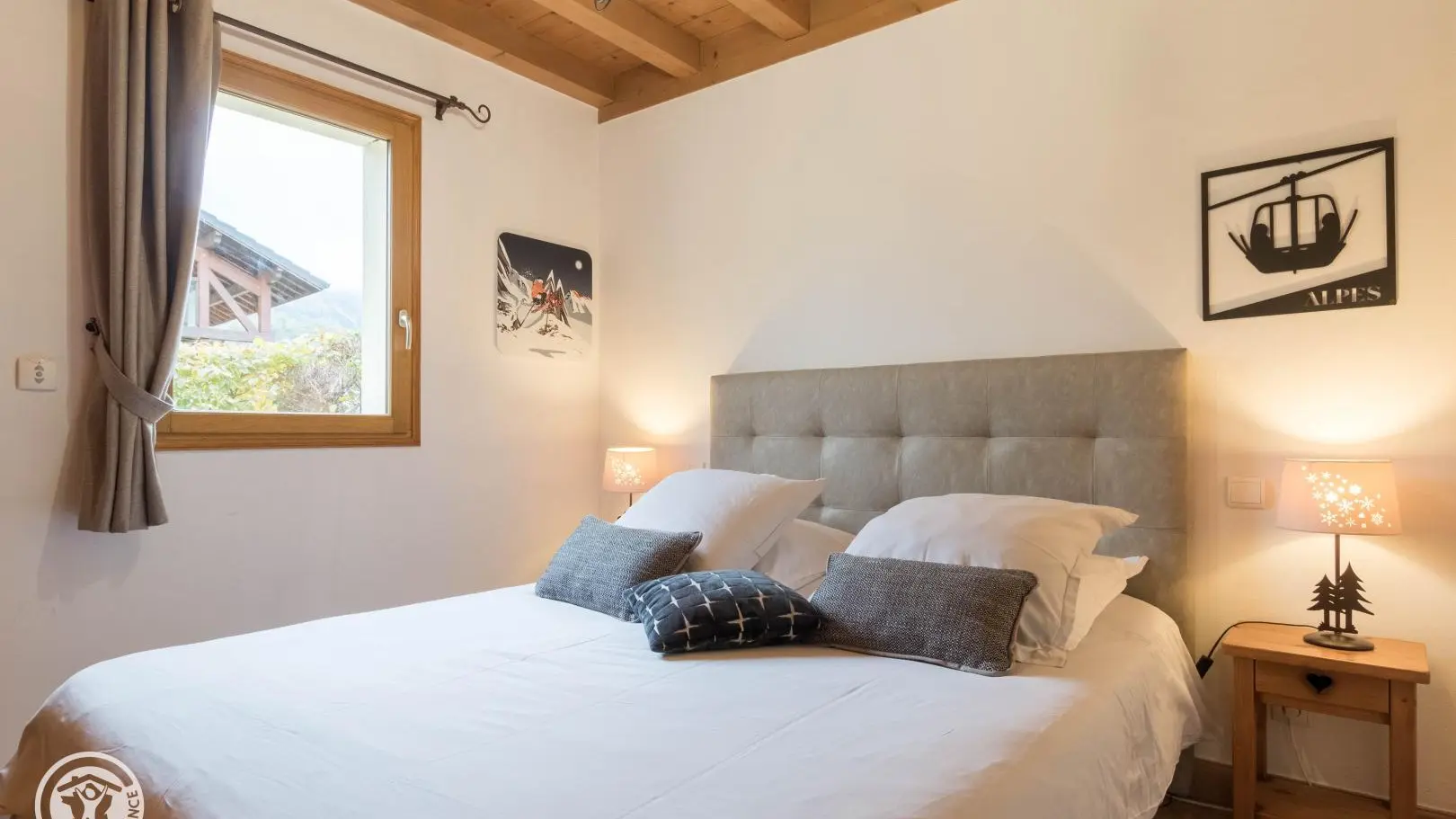 Chambre  avec lit 160x200 cm