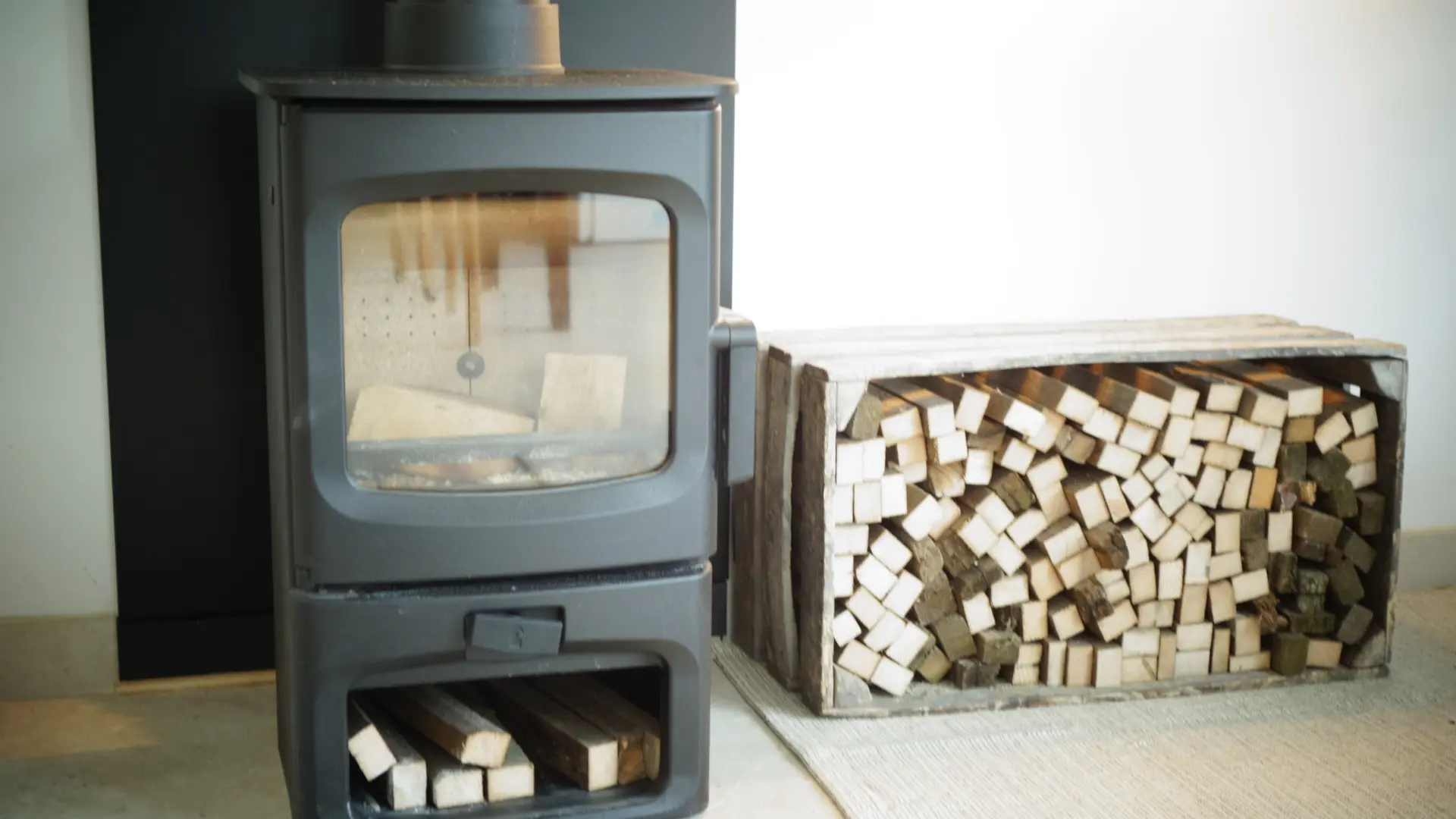 Petit poêle à bois