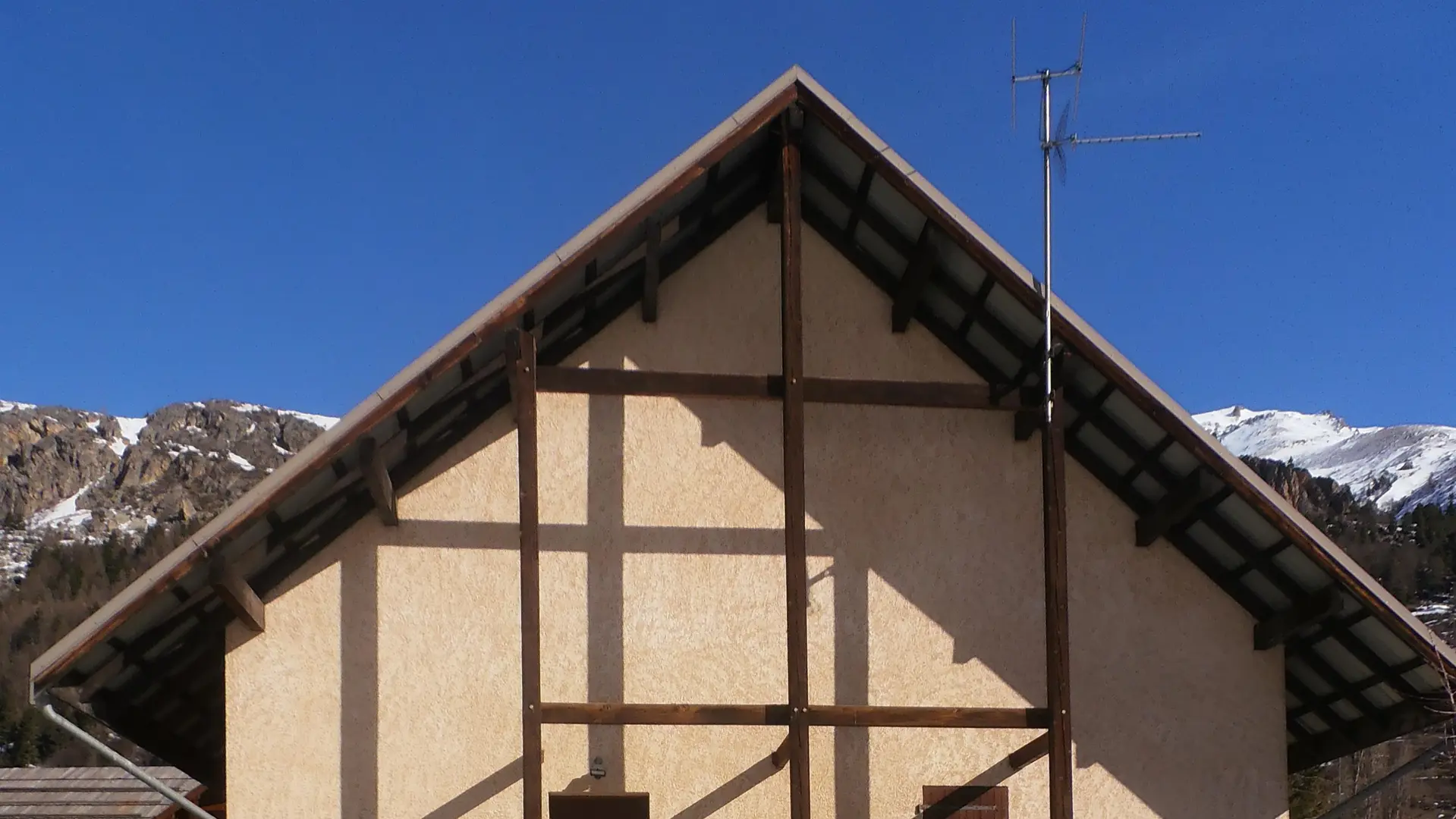 Chalet, appartement 1er étage côté pistes