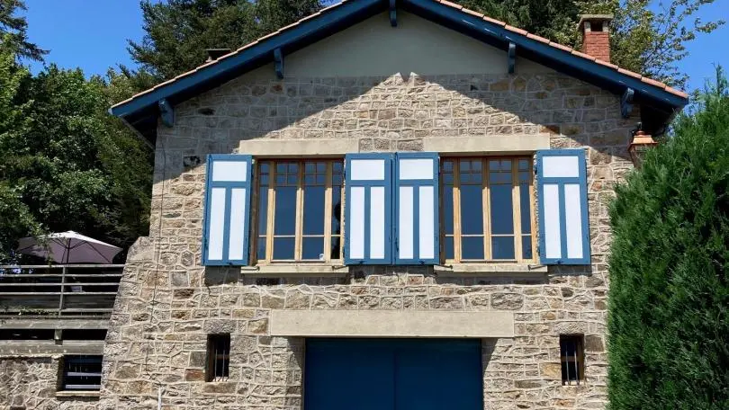 Chalet coté rue