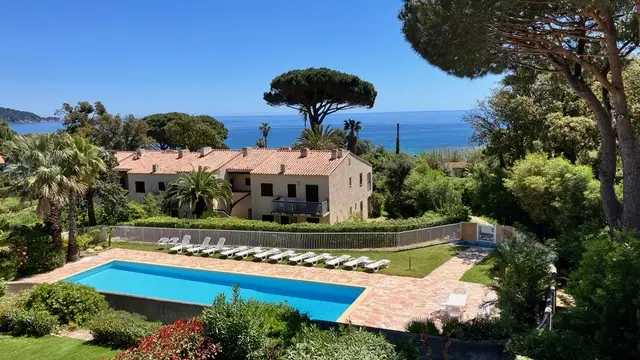 Le Nautilus - Hélène  ROBBIANI - T2 Mezzanine_Le Lavandou