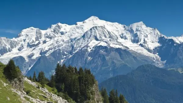 Randonnée-refuge-du-Varan-vue-sur-le-Massif-du-Mont-Blanc (4810 m)