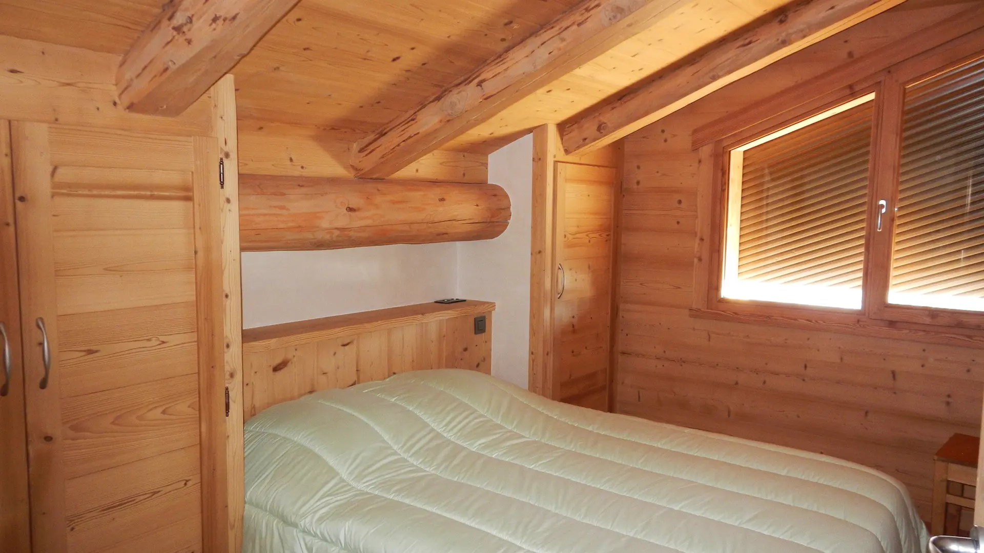 Chambre avec lit simple/Bedroom with a single bed-Rocher-Le Grand-Bornand