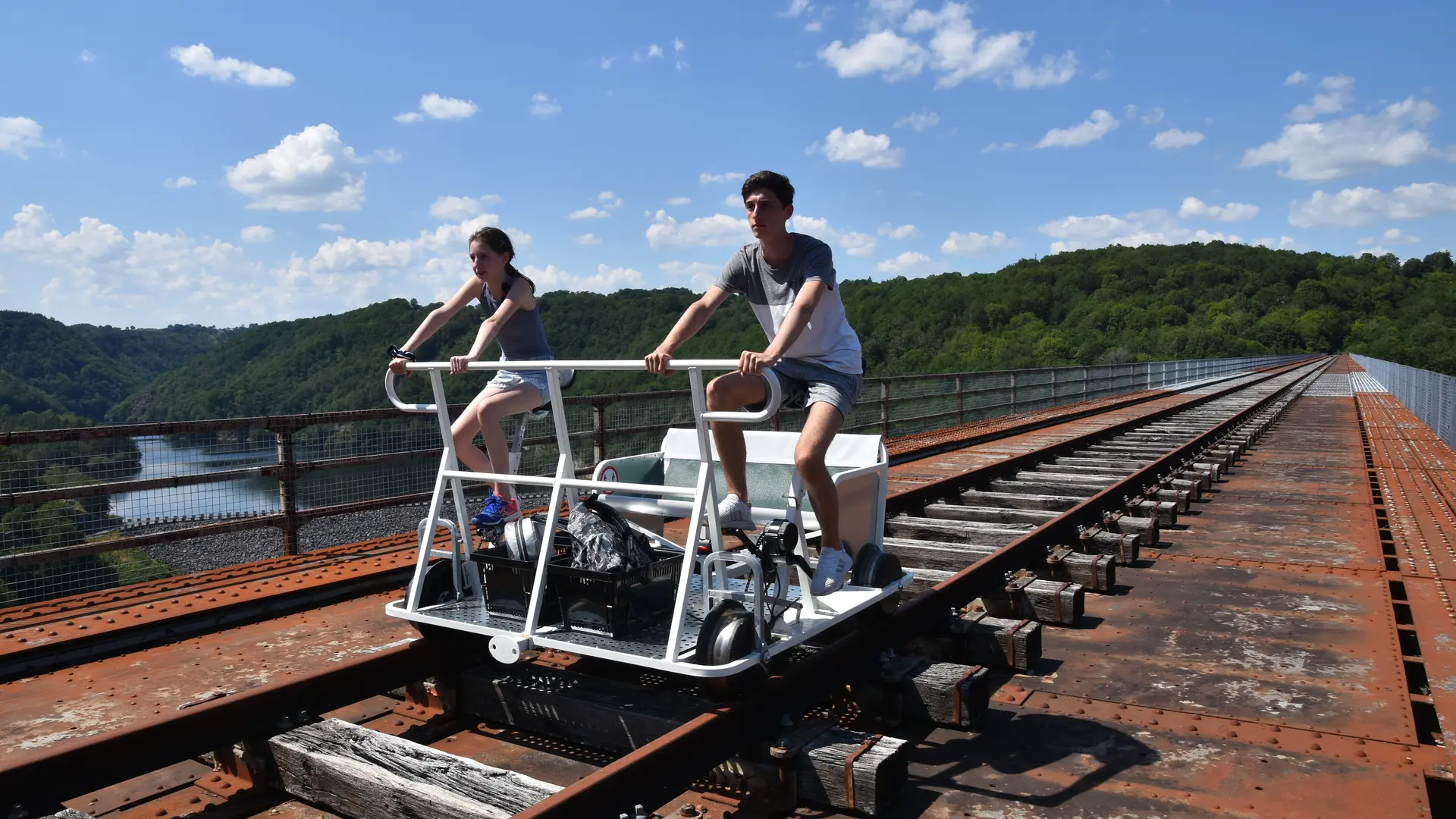 Vélorail du viaduc des Fades