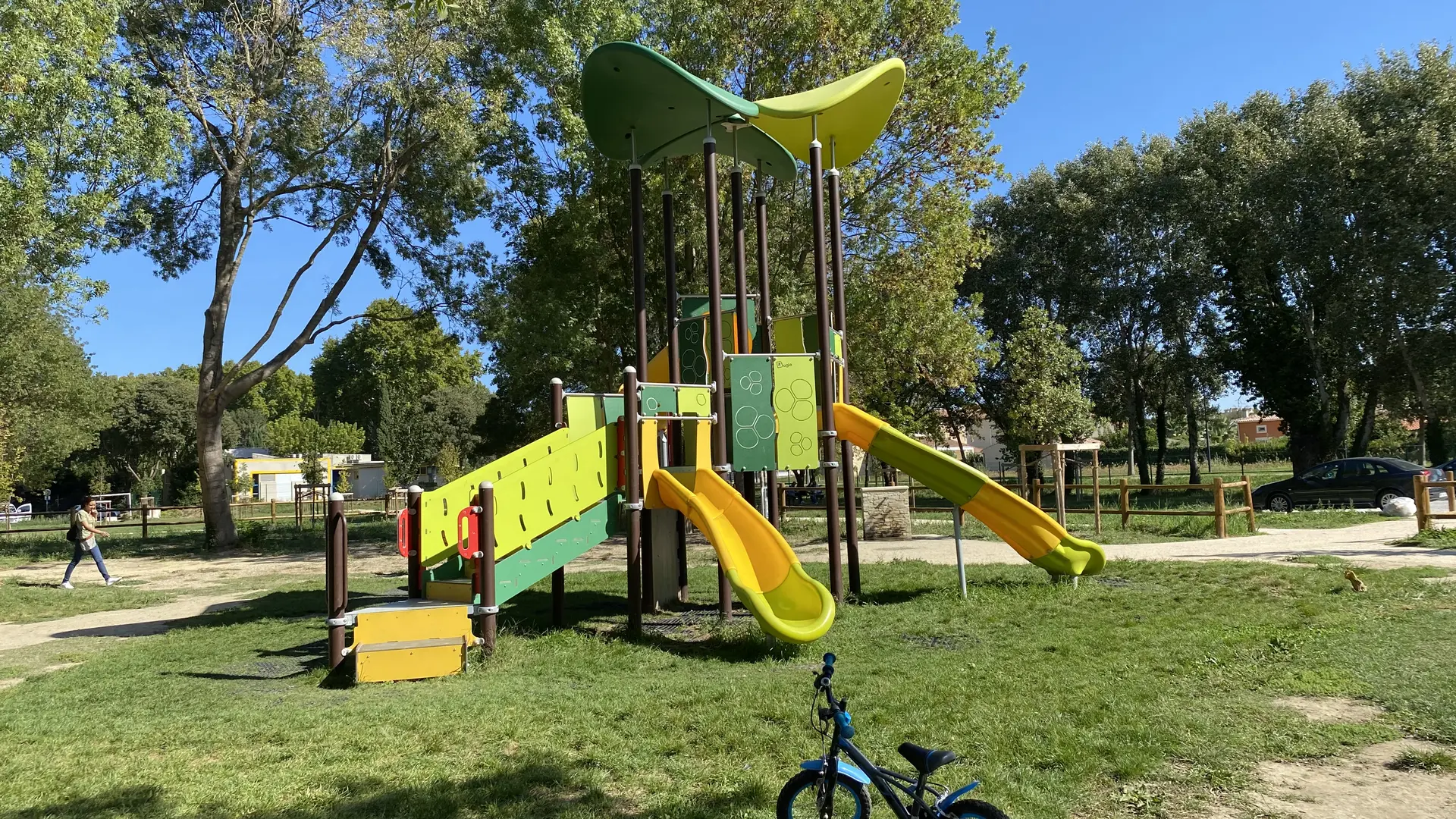 Aire de jeux du Parc du Grenouillet