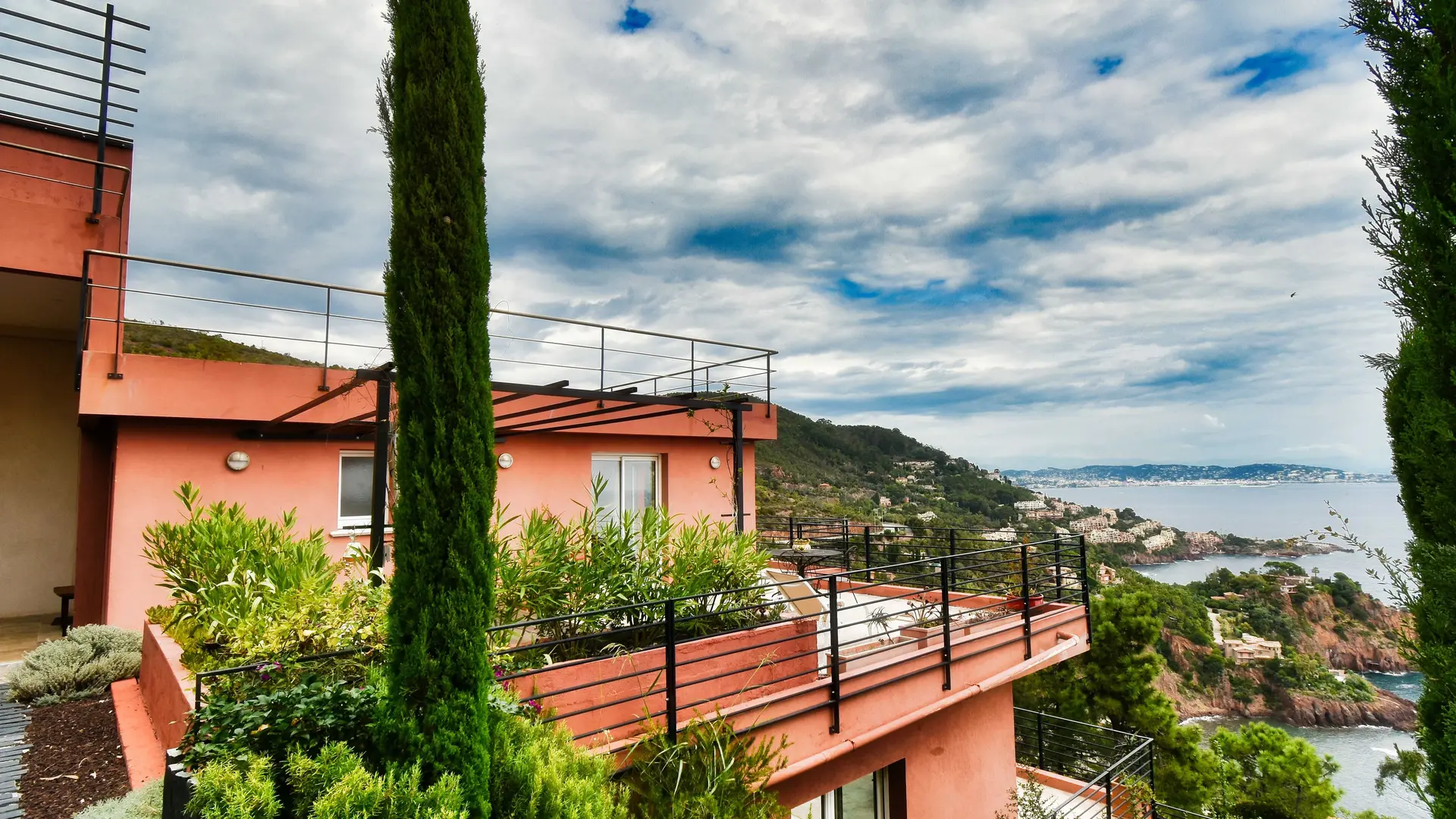 Terres Rouges - Théoule-sur-Mer - Gîtes de France Alpes-Maritimes