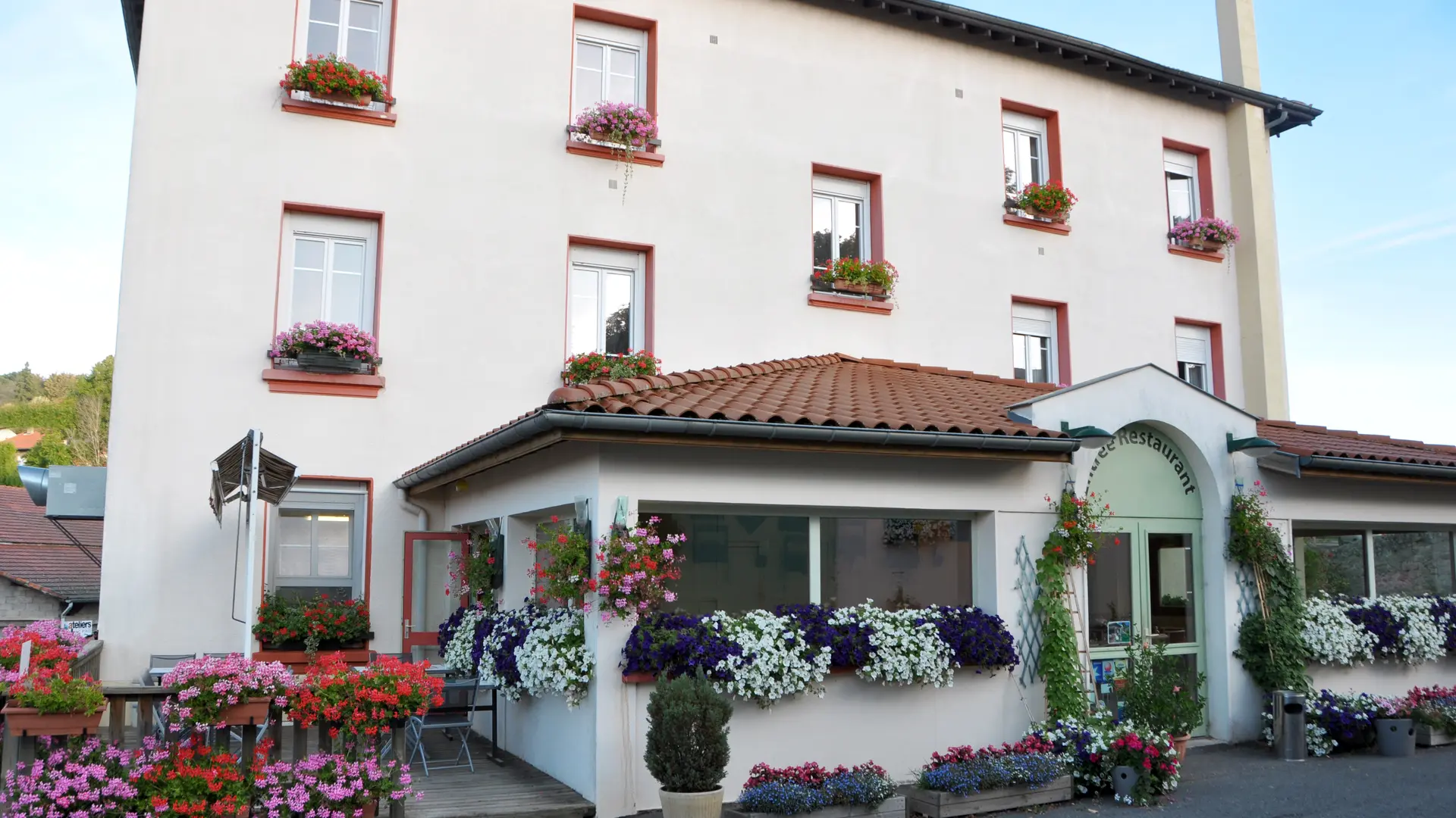 Hôtel Restaurant Le Béfranc - St Bonnet le Château 42380