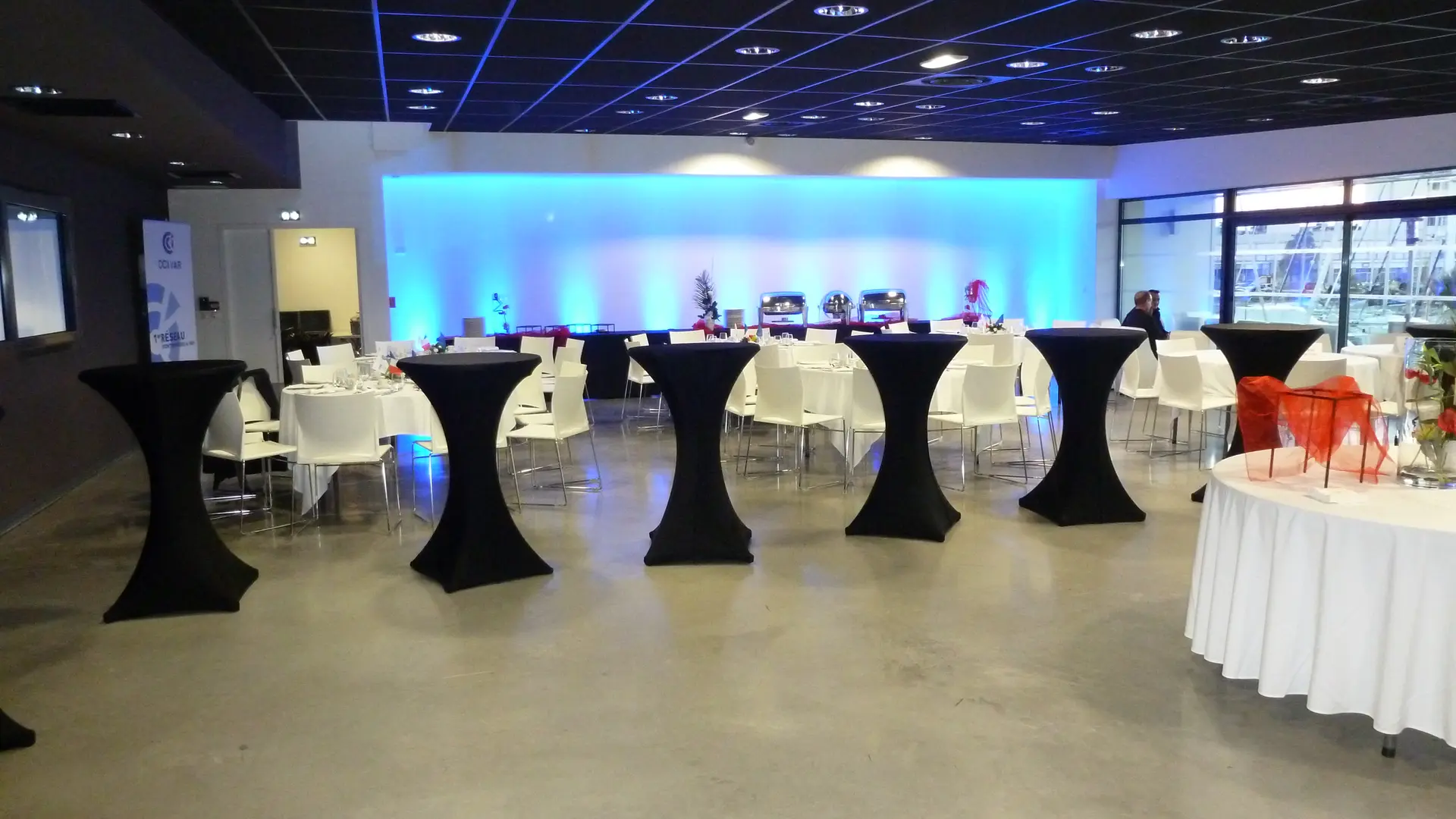 Réception dans une des salles du palais