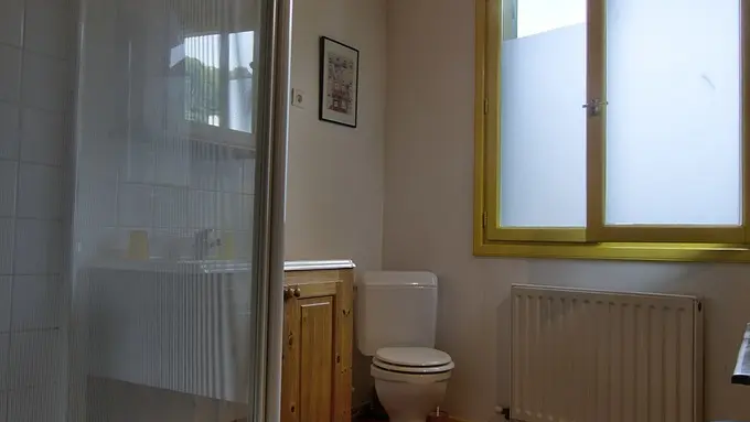 salle d'eau dans la chambre la vie en rose
