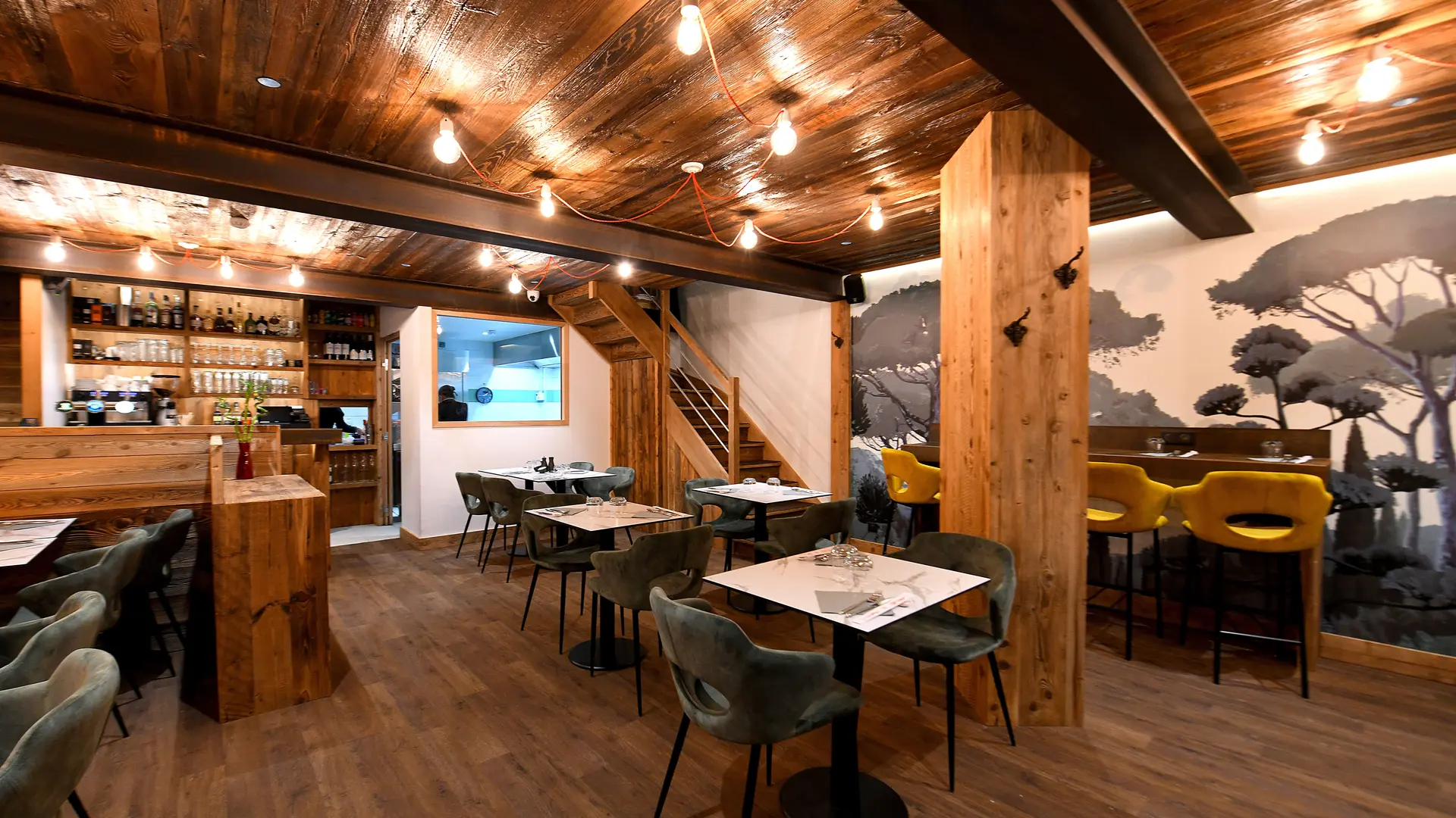 Intérieur salle - Le Bambou Val d'Isère