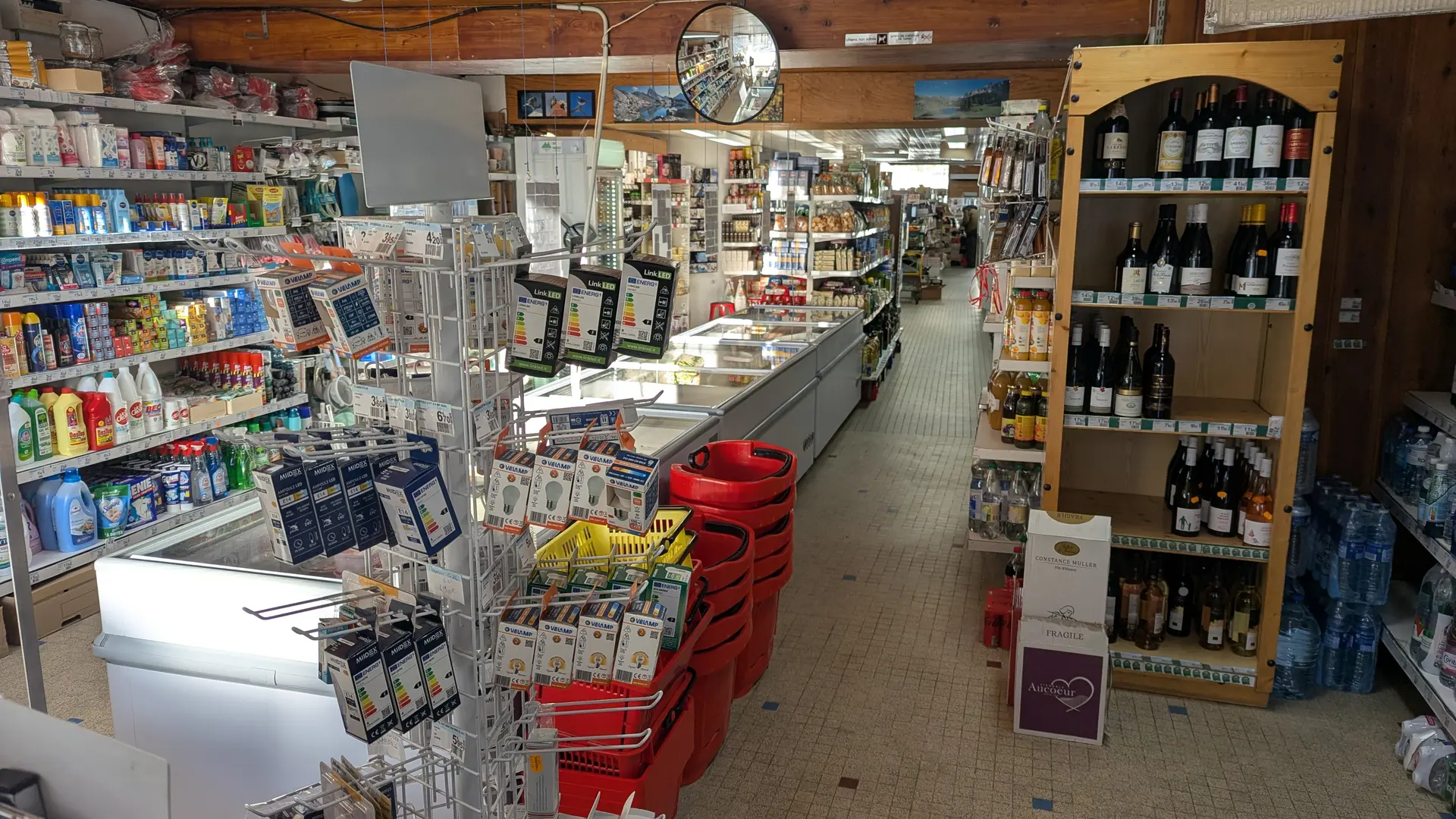 Supérette Proxi_Ceillac