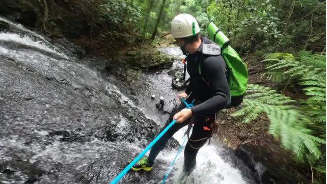 Canyoning at Yahoué