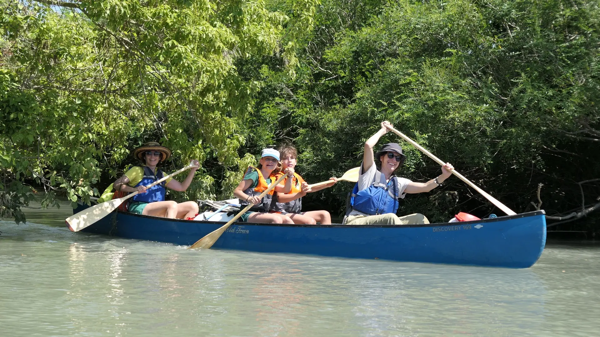 Robinson Canoé, le Petit Rhône à canoé sauvage à Arles