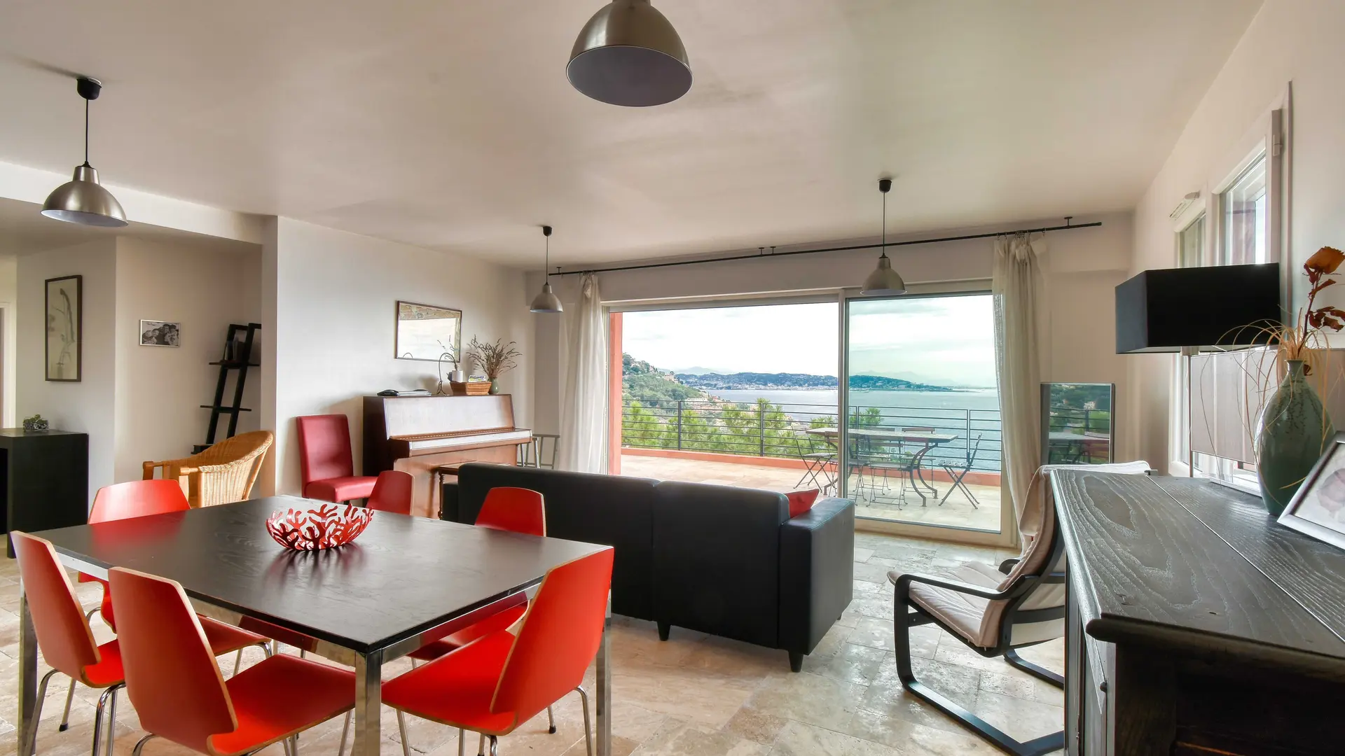 Séjour Niveau 1 - Terres Rouges - Théoule-sur-Mer - Gîtes de France Alpes-Maritimes