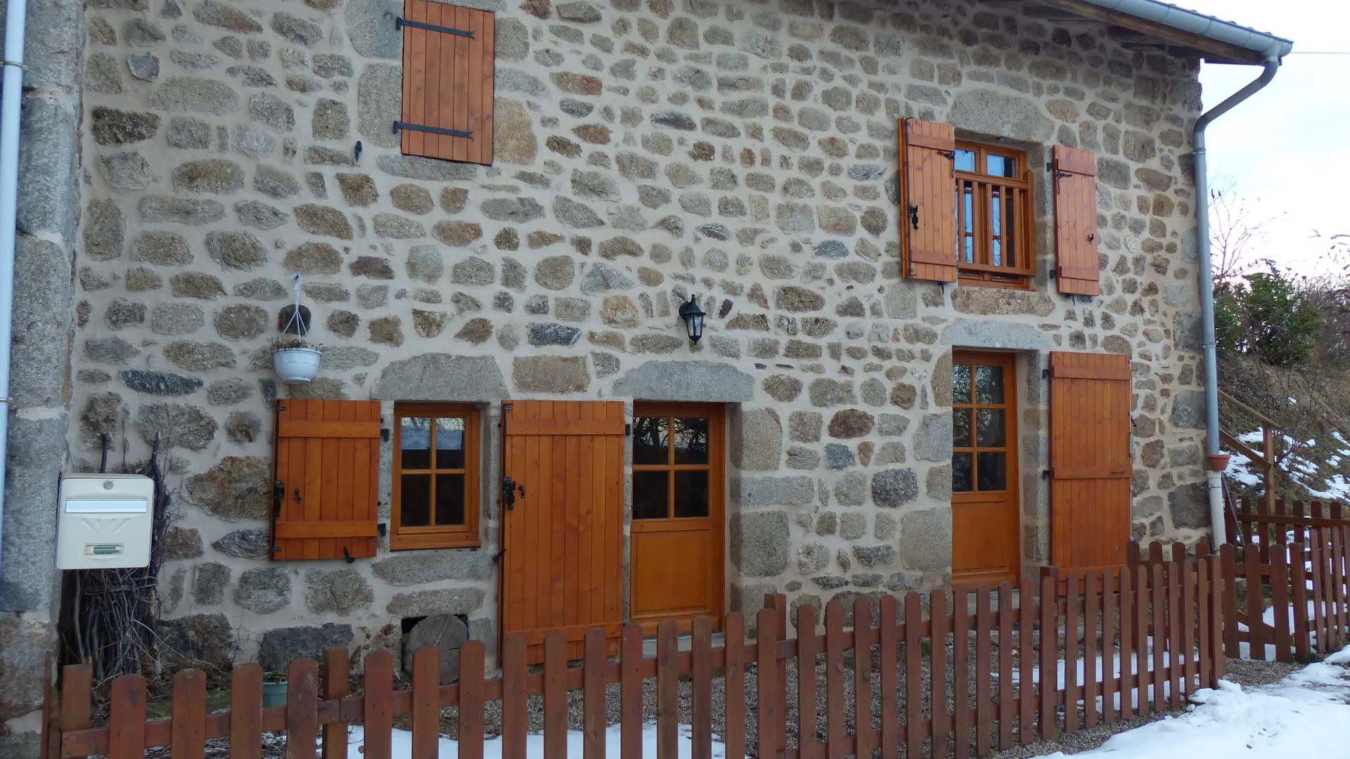 Gîte de Chantereine - Saint-Jean-Soleymieux 42560