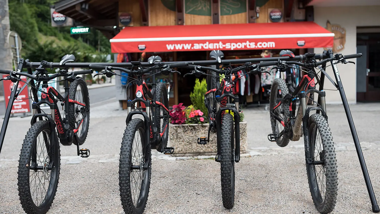 Electric MTB rental