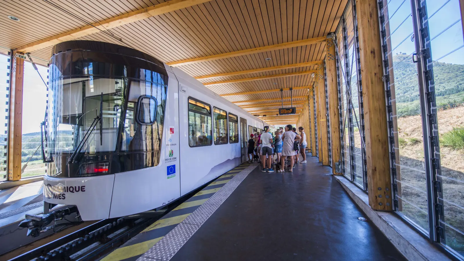 Panoramique des Dômes