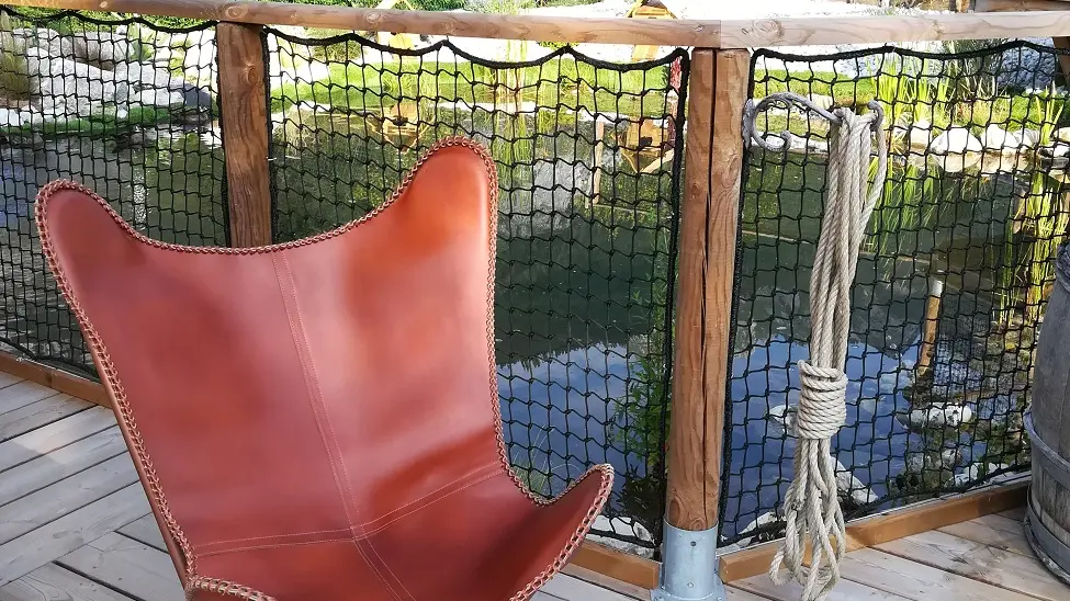 terrasse détente et étang