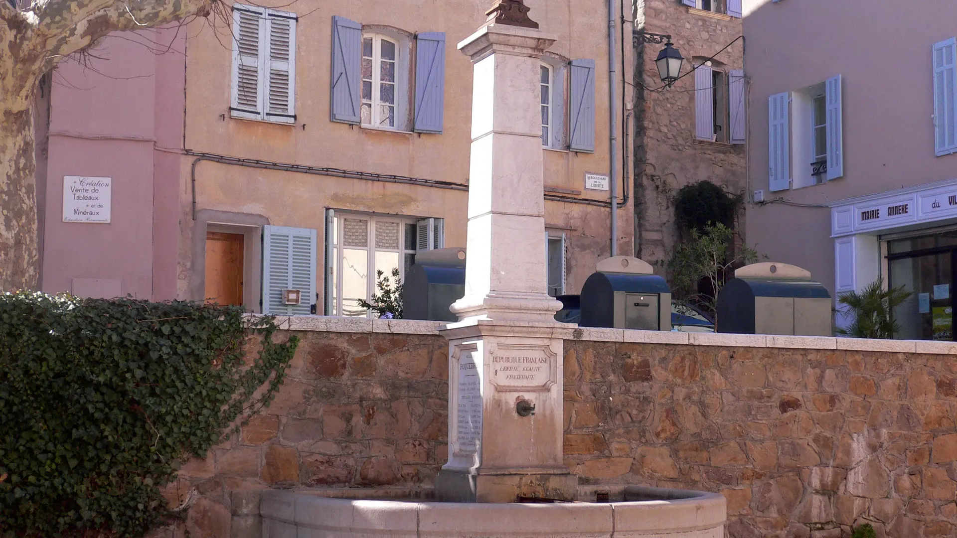 Fontaine neuve