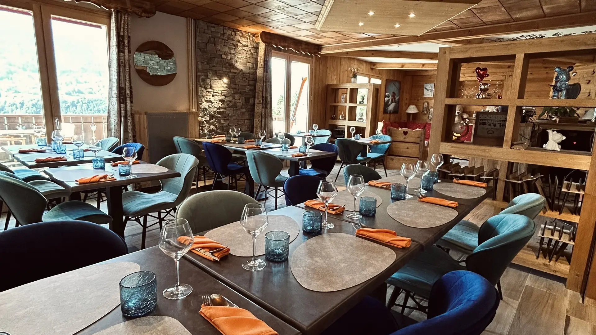 Ours bleu restaurant