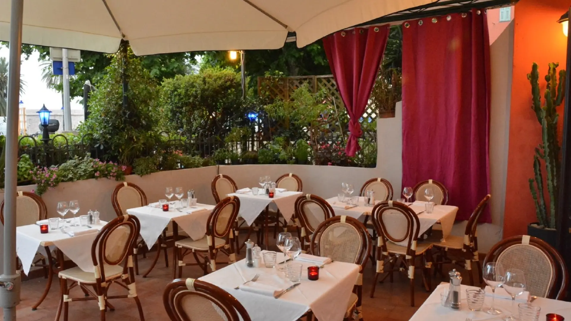 Terrasse du restaurant Le Carnival