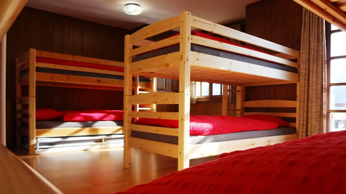 Chambre sextuple avec balcon « Grand-Combin » - 2ème étage