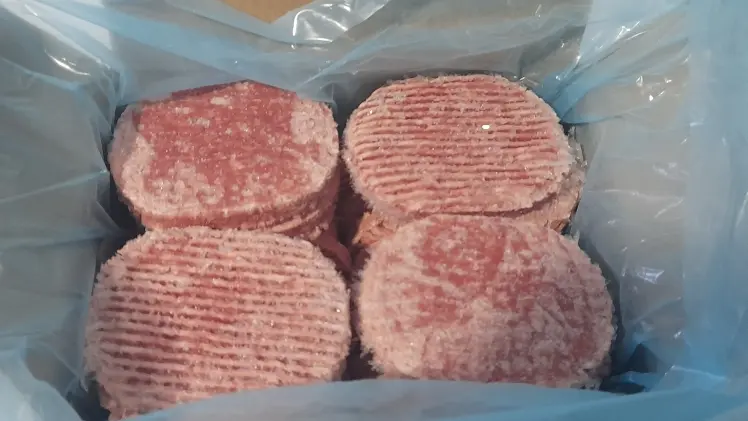 carton de 3.360 kg soi 28 steaks