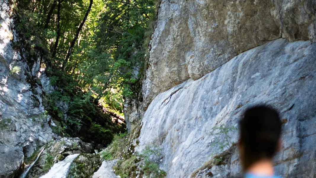 La Cascade Mystérieuse 6