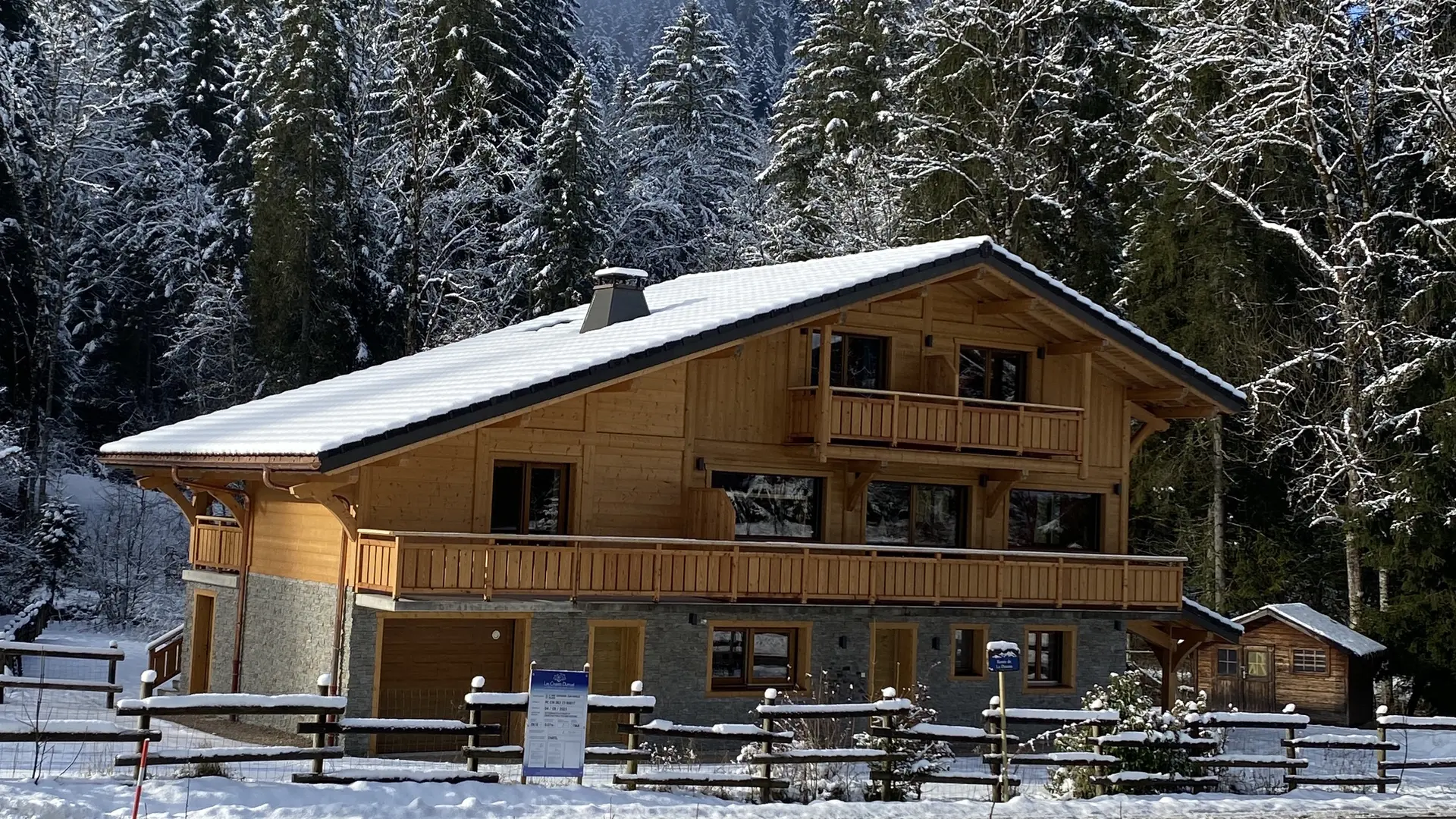 Extérieur hiver soleil