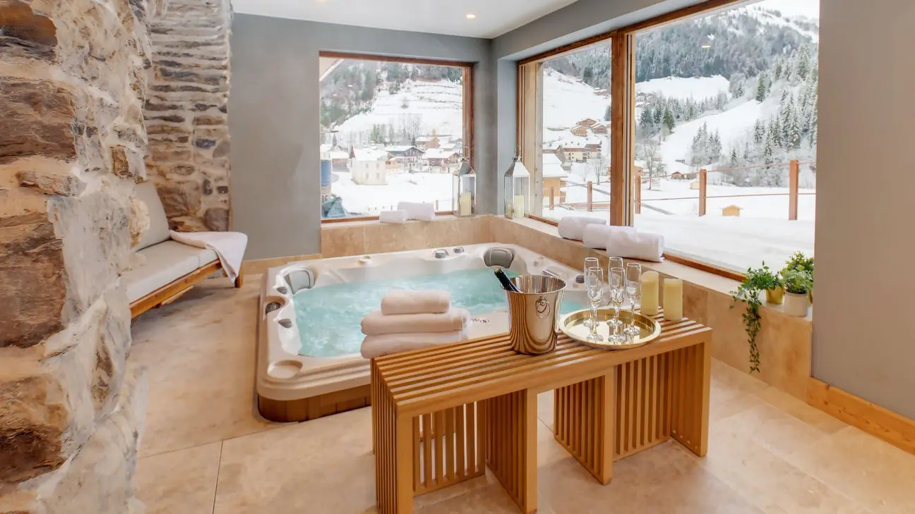 Jacuzzi